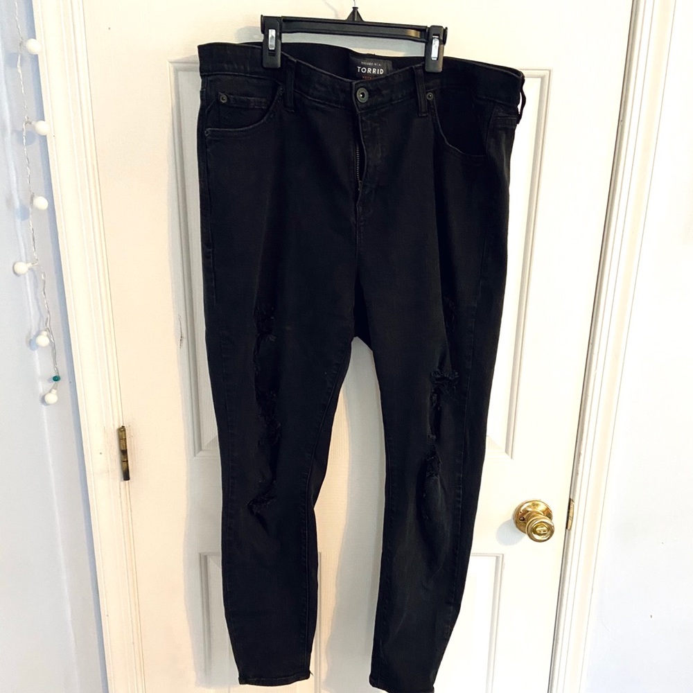 Distressed Black Jeans Torrid